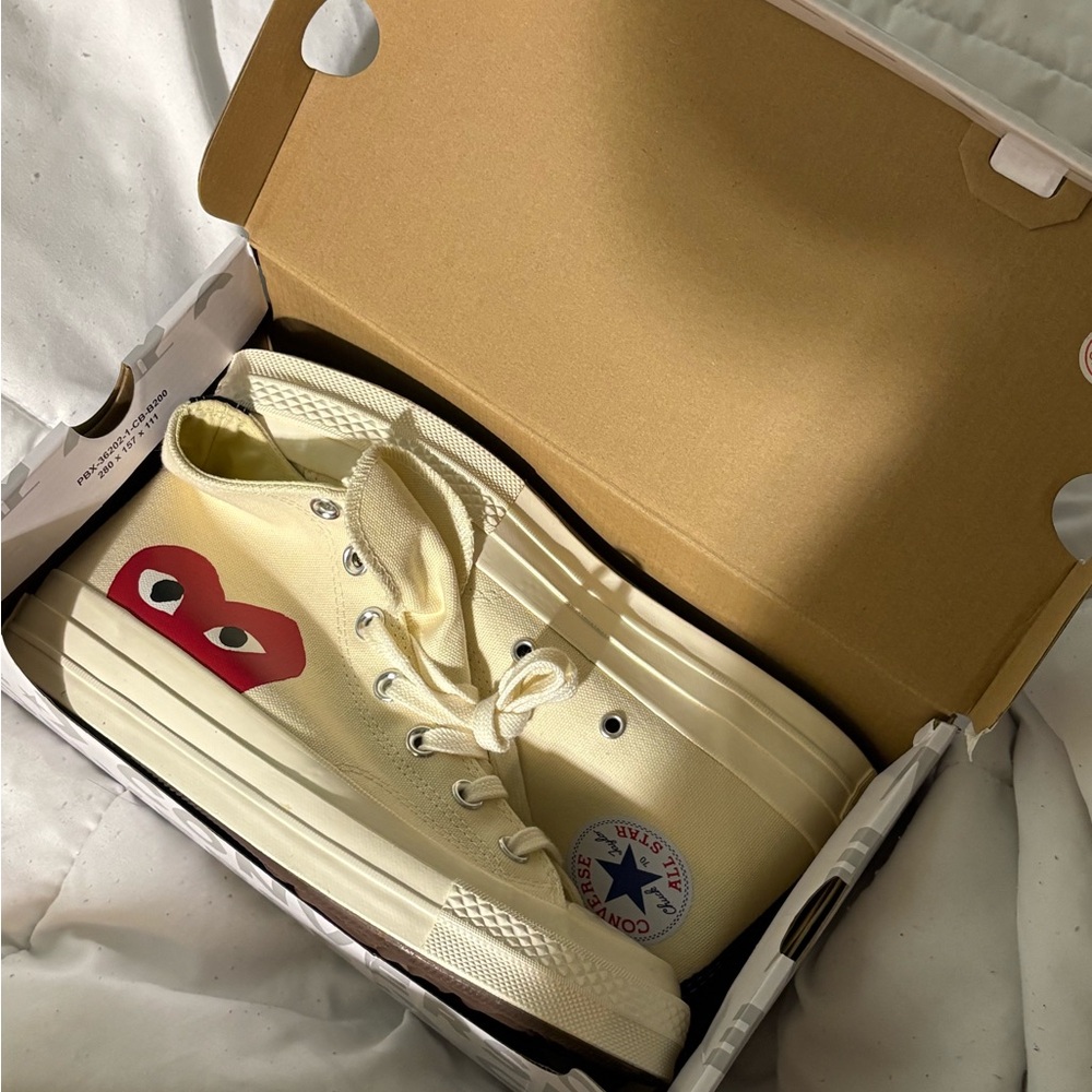 Converse Ivory/Red Comme des Garçons Play Low Top Sneakers